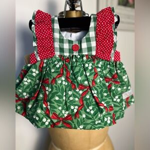 Tabitha Twinkle two piece girls 12 months Holiday/Christmas top and bottom set